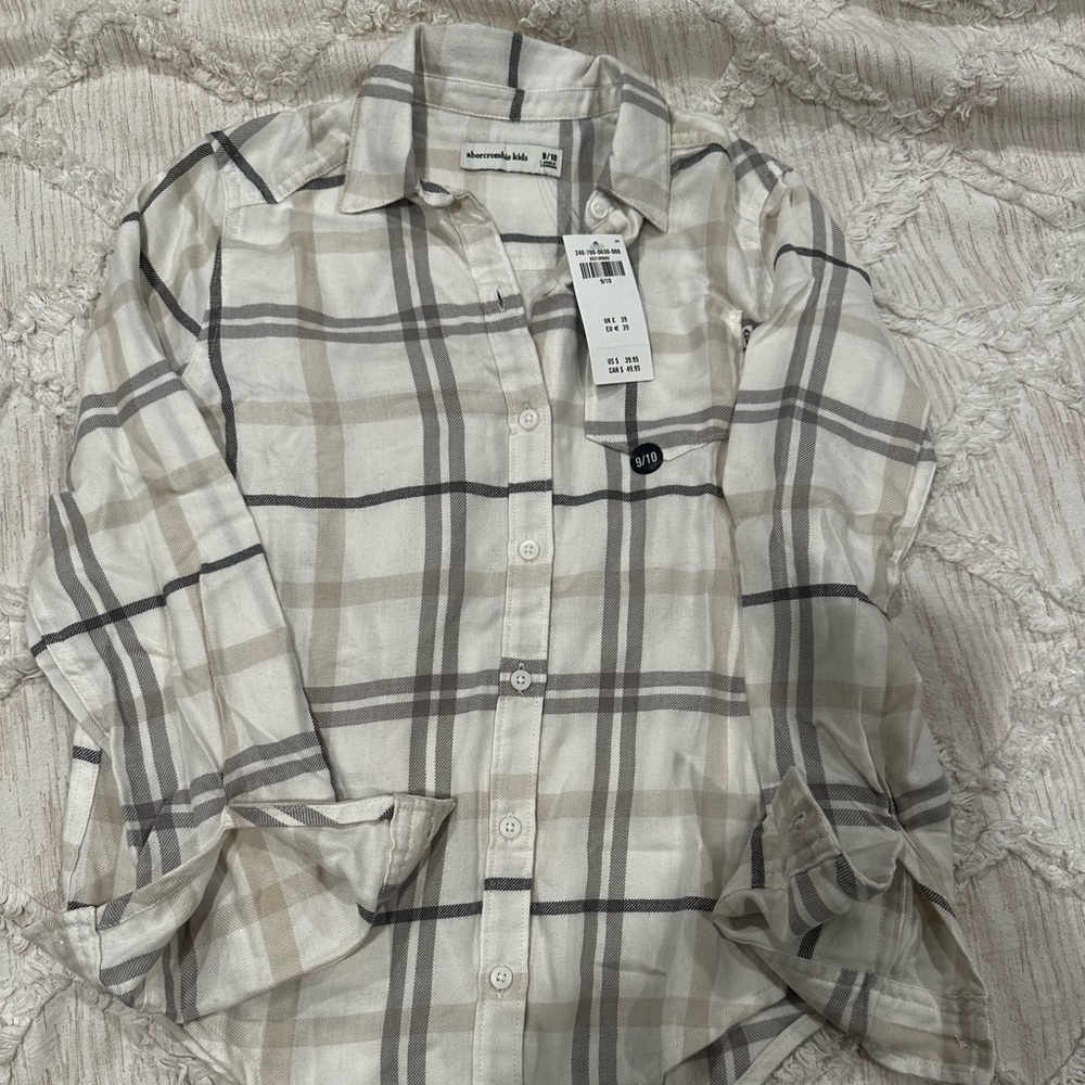 Girls Abercrombie and Fitch flannel button down. Brand new with tags.